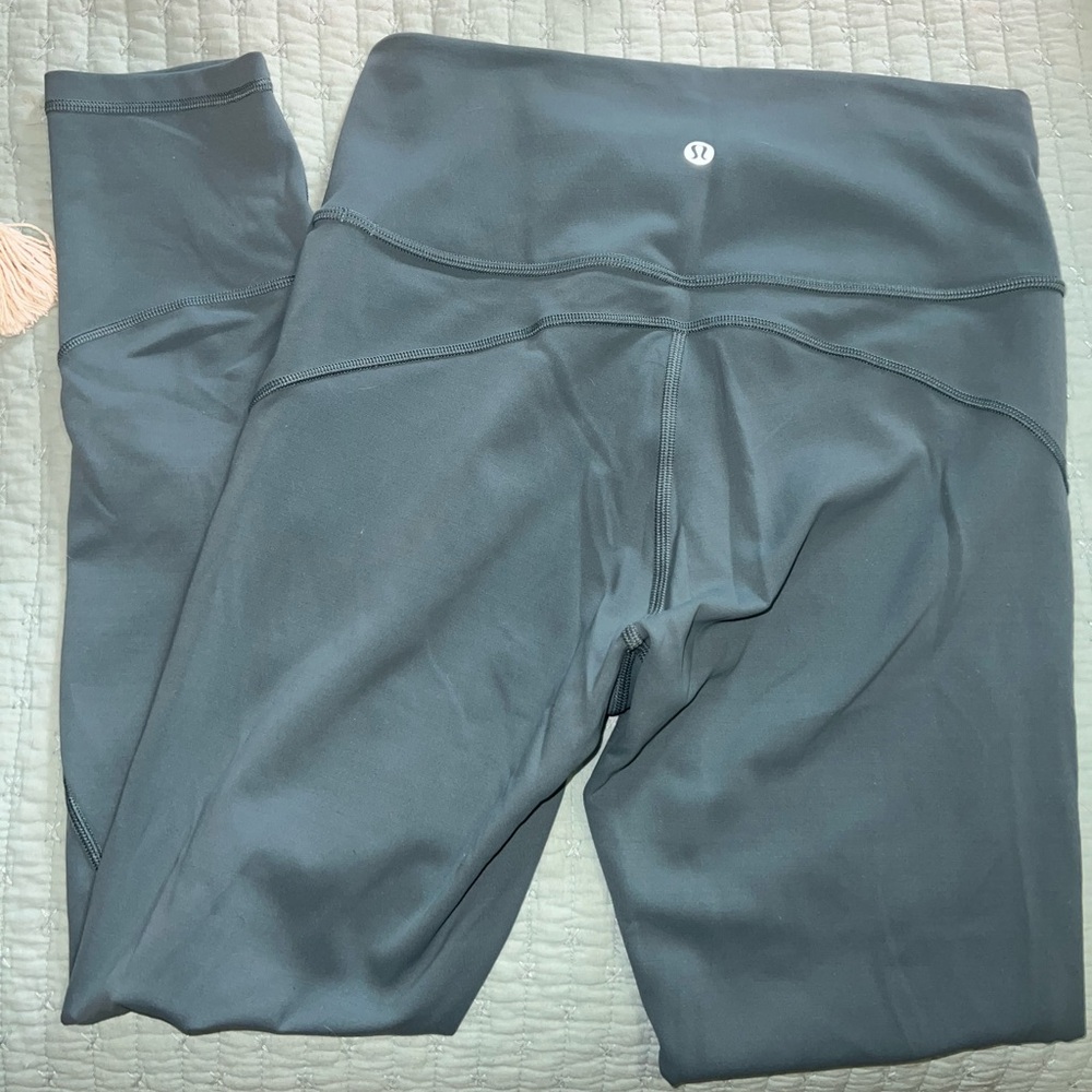 Lululemon leggings size 8